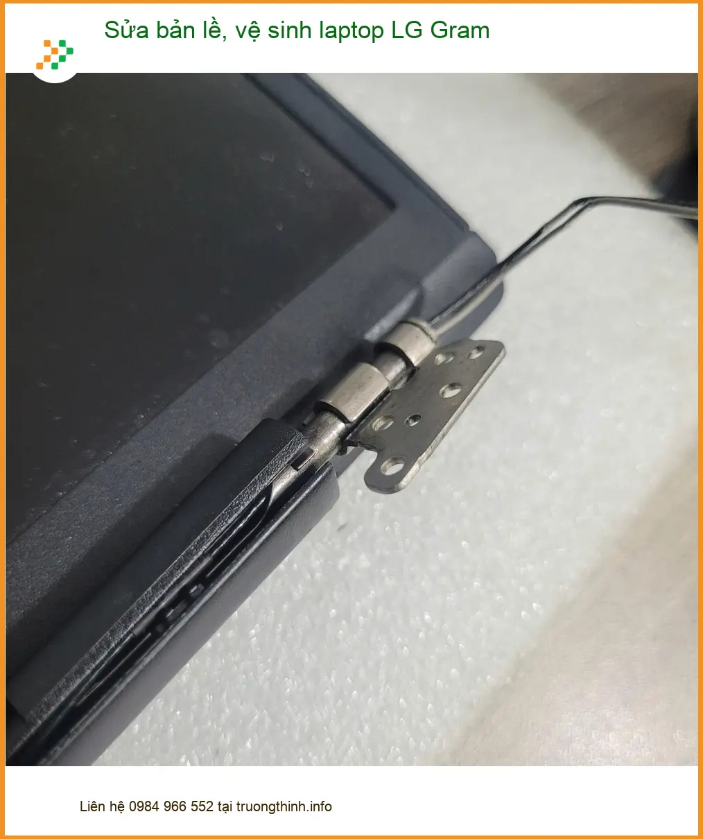 Anh Khải thiết kế đồ họa - Sửa bản lề, vệ sinh laptop LG Gram Quận Tân Bình ảnh thực tế 1