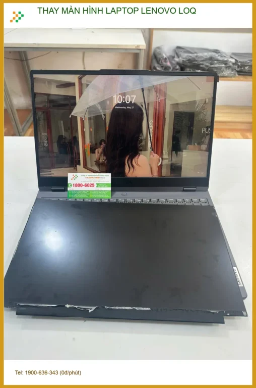 Chị Kim Anh designer đồ họa thay màn hình laptop Lenovo LOQ Gò Vấp bị sọc