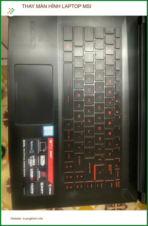 Chị Oanh marketing tìm cửa hàng thay màn hình Laptop MSI Quận Gò Vấp giá tốt