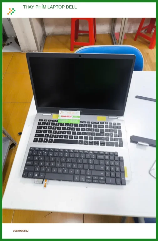 Trung tâm thay phím laptop Dell Quận Gò Vấp - Chú Phước sửa phím dính nước